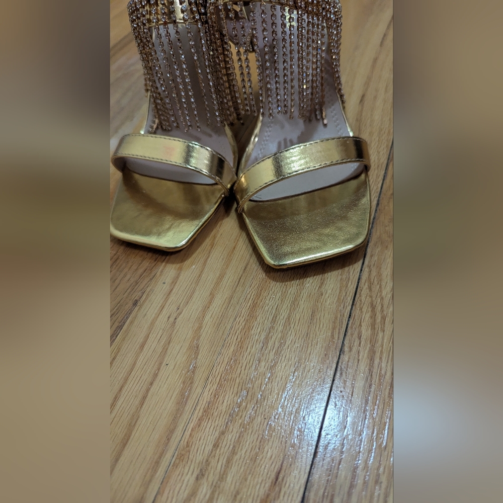Gold Chain Embellished Women's Heels
